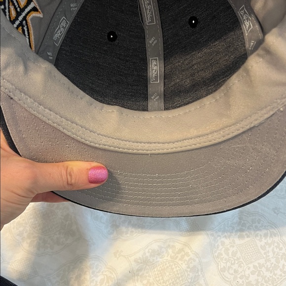 Stall & Dean Y2K Monarch’s Hat - Picture 3 of 9